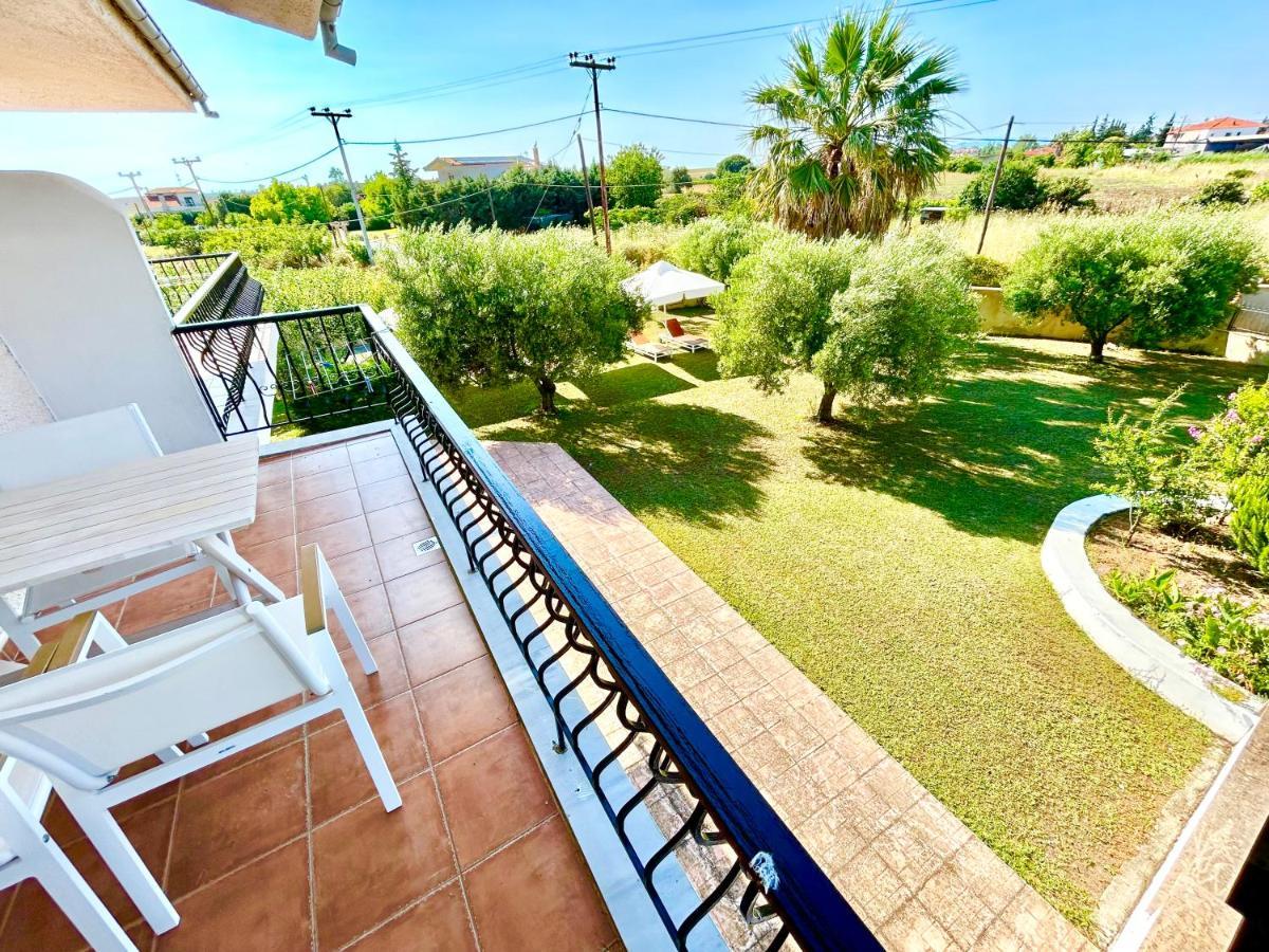 Afitos Villa Kristy Экстерьер фото
